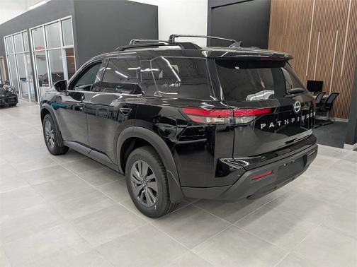 2025 Nissan Pathfinder SV 4WD