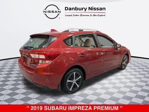 2019 Subaru Impreza 2.0i Premium