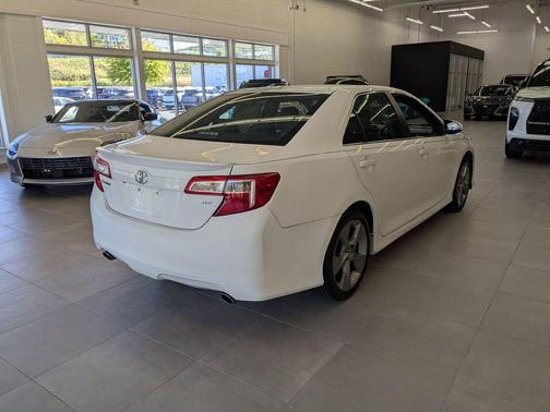 2013 Toyota Camry SE