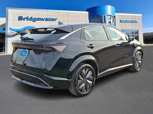 2024 Nissan ARIYA ENGAGE