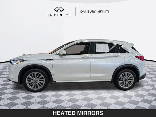 2023 INFINITI QX50 LUXE AWD
