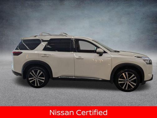 2024 Nissan Pathfinder Platinum FWD