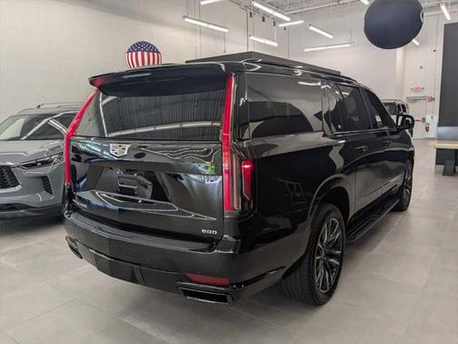 2023 Cadillac Escalade ESV Sport