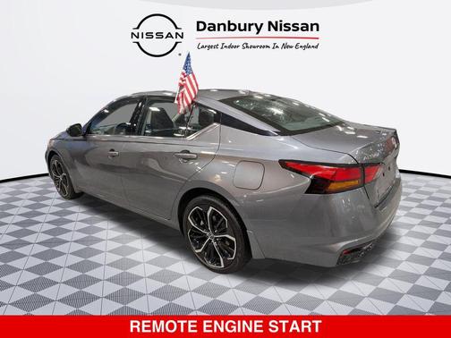 Gun Metallic 2025 Nissan Altima SR AWD