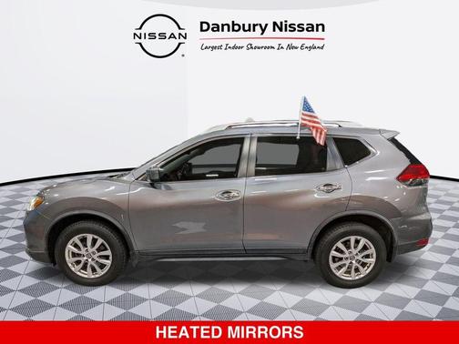 Gun Metallic 2017 Nissan Rogue SV