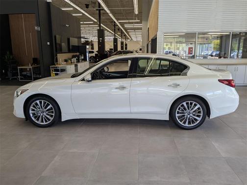 2023 INFINITI Q50 3.0t LUXE