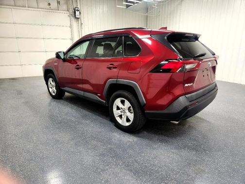 2019 Toyota RAV4 Hybrid LE