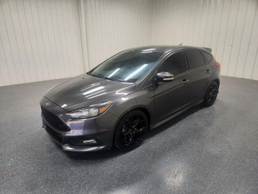 2018 Ford Focus ST ST