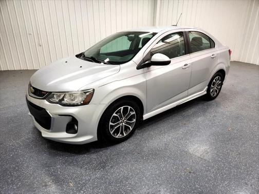 2017 Chevrolet Sonic LT