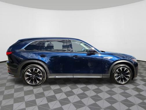 2024 Mazda CX-90 PHEV Premium