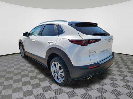 Snowflake White Pearl Mica 2023 Mazda CX-30 2.5 S Preferred Package