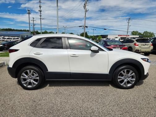 Snowflake White Pearl Mica 2023 Mazda CX-30 2.5 S Select Package