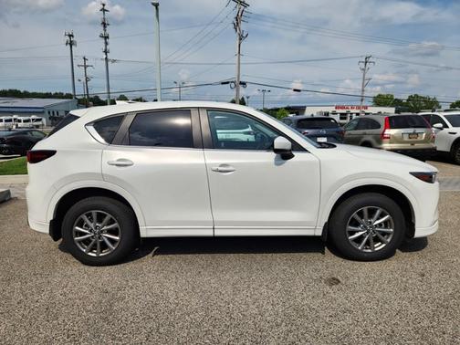 Rhodium White Metallic 2025 Mazda CX-5 2.5 S Preferred Package