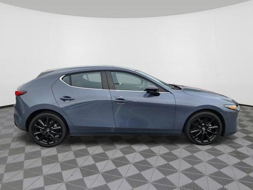 2023 Mazda Mazda3 2.5 S Carbon Edition