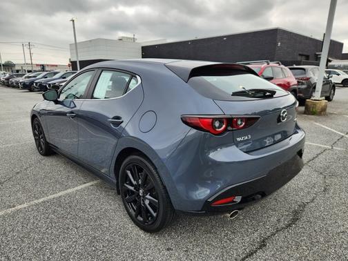 2023 Mazda Mazda3 2.5 S Carbon Edition