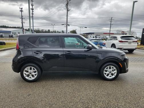 2023 Kia Soul S