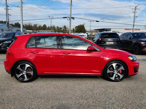 2017 Volkswagen Golf GTI Autobahn