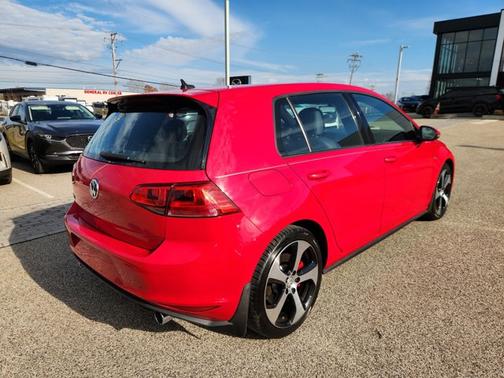 2017 Volkswagen Golf GTI Autobahn