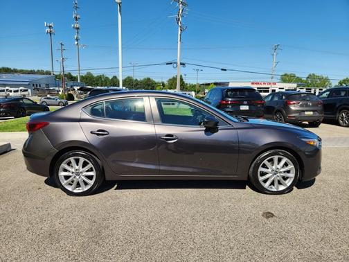 Machine Gray Metallic 2017 Mazda Mazda3 Grand Touring