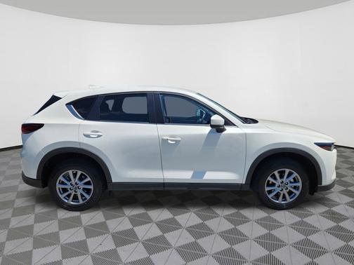 2022 Mazda CX-5 2.5 S Preferred Package