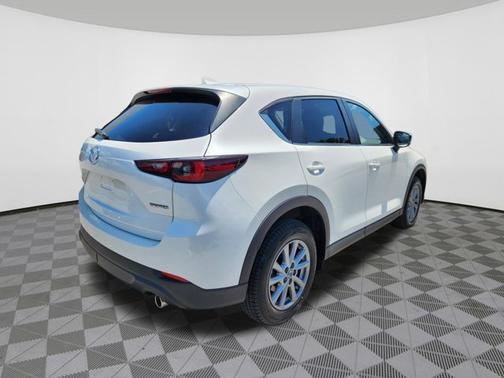 2022 Mazda CX-5 2.5 S Preferred Package
