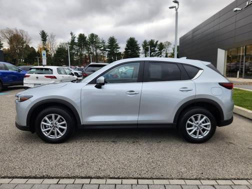 2023 Mazda CX-5 2.5 S Preferred Package