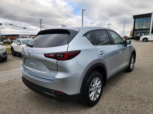 2023 Mazda CX-5 2.5 S Preferred Package
