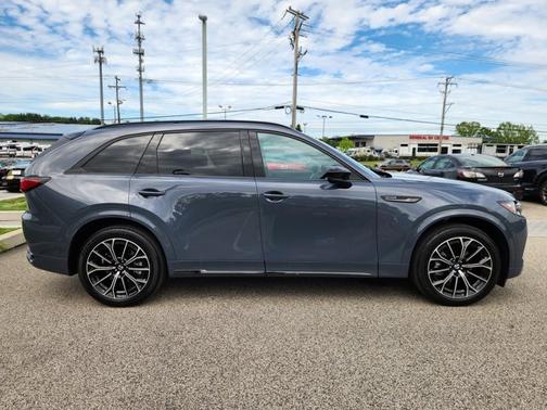 Polymetal Gray Metallic 2025 Mazda CX-70 3.3 Turbo S Premium Package