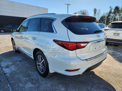 2017 INFINITI QX60 Base