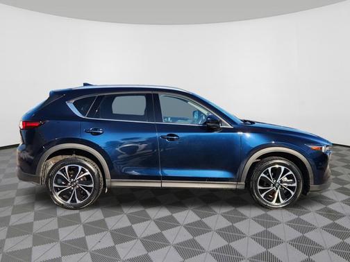 2023 Mazda CX-5 2.5 S Premium Package