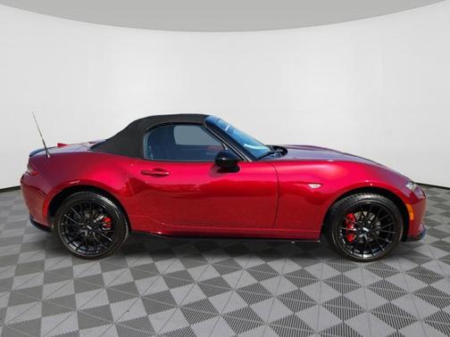 2024 Mazda MX-5 Miata Club
