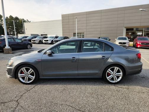 2017 Volkswagen Jetta GLI