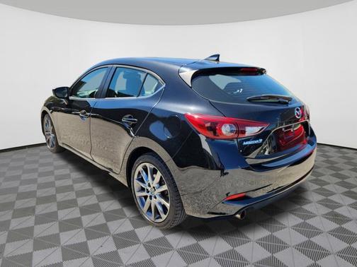 2018 Mazda Mazda3 Grand Touring