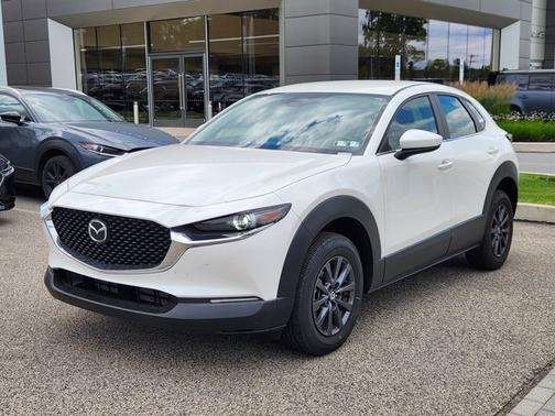 Snowflake White Pearl Mica 2025 Mazda CX-30 2.5 S