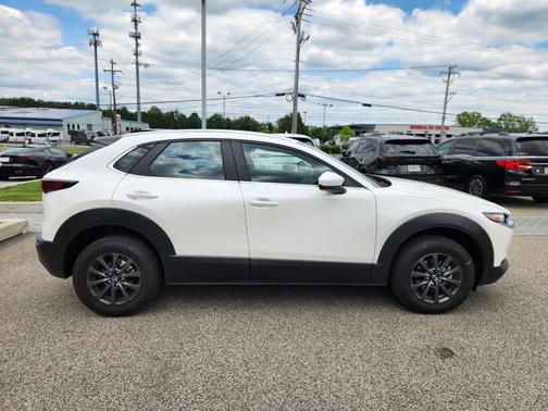 Snowflake White Pearl Mica 2025 Mazda CX-30 2.5 S