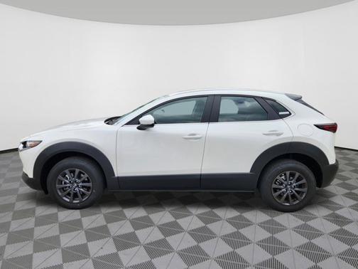 Snowflake White Pearl Mica 2025 Mazda CX-30 2.5 S