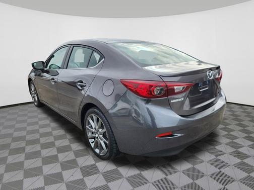 2018 Mazda Mazda3 Touring