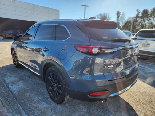2023 Mazda CX-9 Carbon Edition