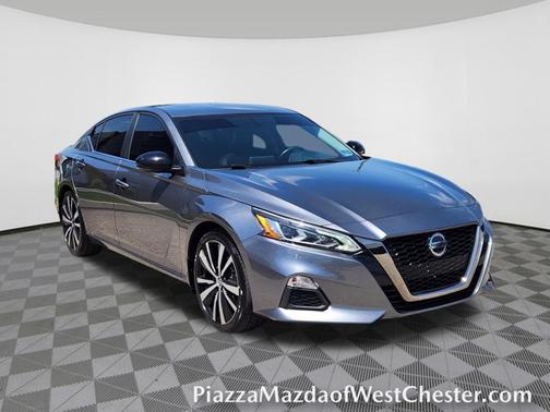 Gun Metallic 2019 Nissan Altima 2.5 SR