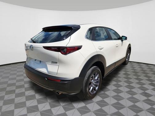 Snowflake White Pearl Mica 2025 Mazda CX-30 2.5 S
