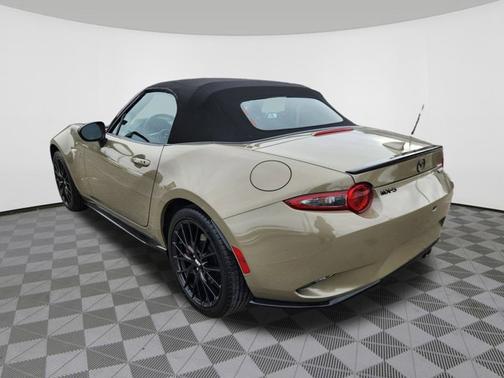2023 Mazda MX-5 Miata Club
