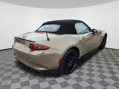 2023 Mazda MX-5 Miata Club