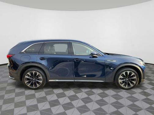 2024 Mazda CX-90 PHEV Premium Plus