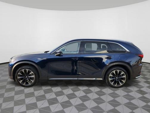 2024 Mazda CX-90 PHEV Premium Plus