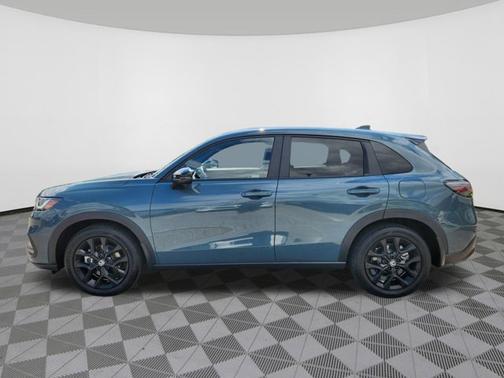 Nordic Forest Pearl 2024 Honda HR-V Sport