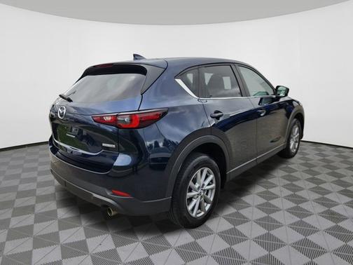 2022 Mazda CX-5 2.5 S Preferred Package