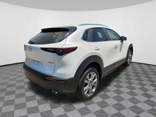 Snowflake White Pearl Mica 2023 Mazda CX-30 2.5 S Select Package