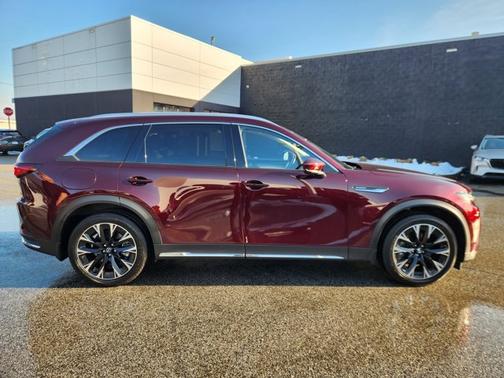 2024 Mazda CX-90 PHEV Premium