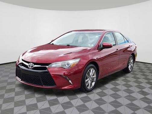 Ruby Flare Pearl 2016 Toyota Camry SE