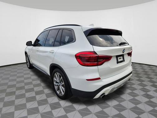 Mineral White Metallic 2018 BMW X3 xDrive30i